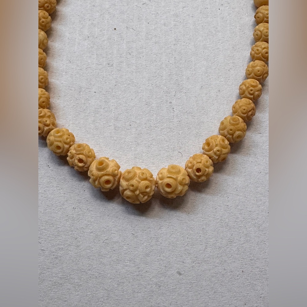Carved Bead Necklace - Picture 4 of 4